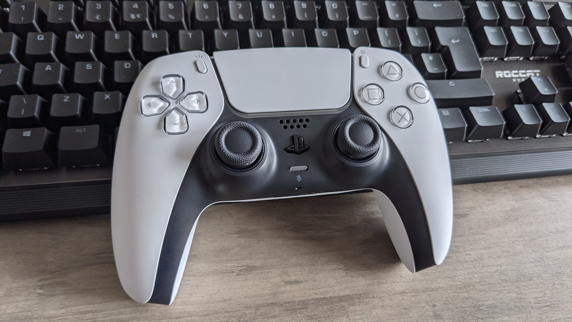 At last, you can get PS5 DualSense controller updates directly on 